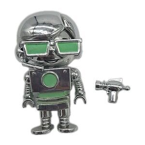 Ryan's World Mystery Figure Silver Glow In The Dark Robo Ryan & Toy Gun Metallic